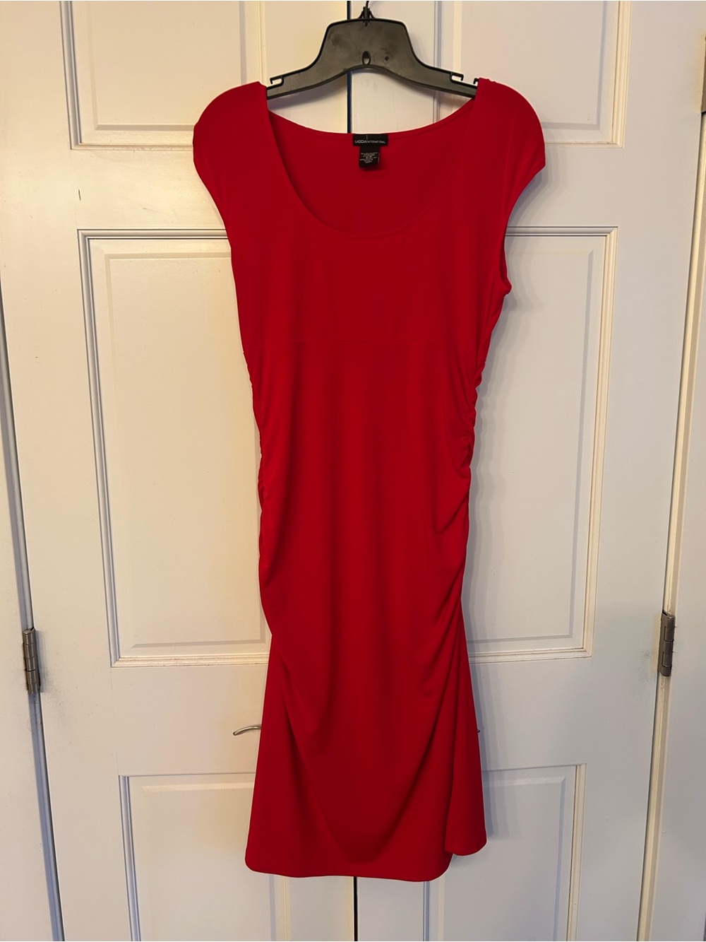 Moda International Victoria’s Secret Red Cap-Sleeve Maxi Dress - Picture 5 of 8
